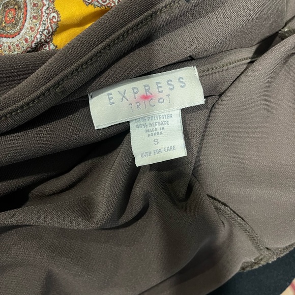 Express - Picture 5 of 5